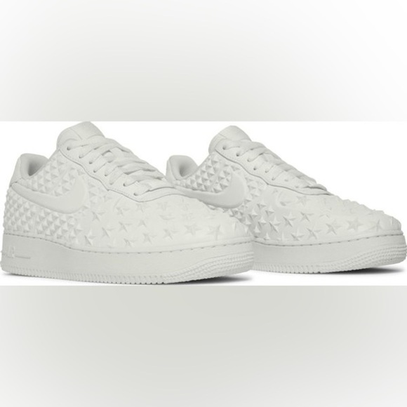 Nike Air Force 1 LV8 3D Stars Triple White 789104-100 Excellent Condition 11.5 main image 4
